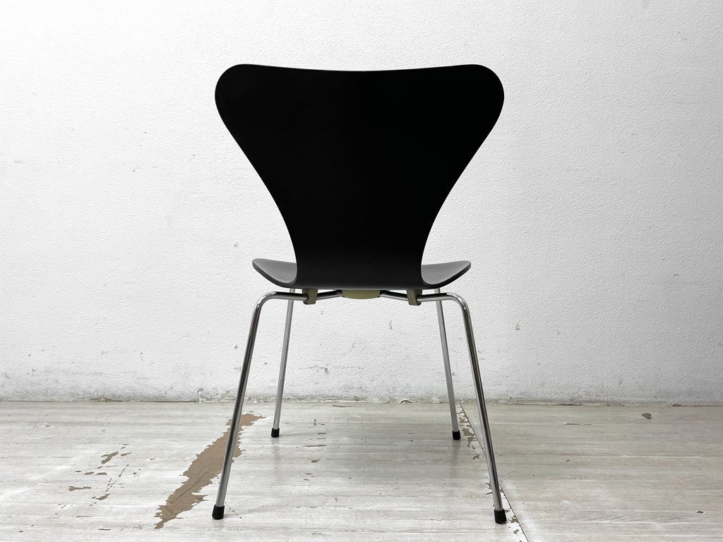 フリッツハンセン Fritz Hansen セブンチェア ブラックラッカー アルネ・ヤコブセン Arne Jacobsen スタッキングチェア デンマーク 北欧家具 A ●