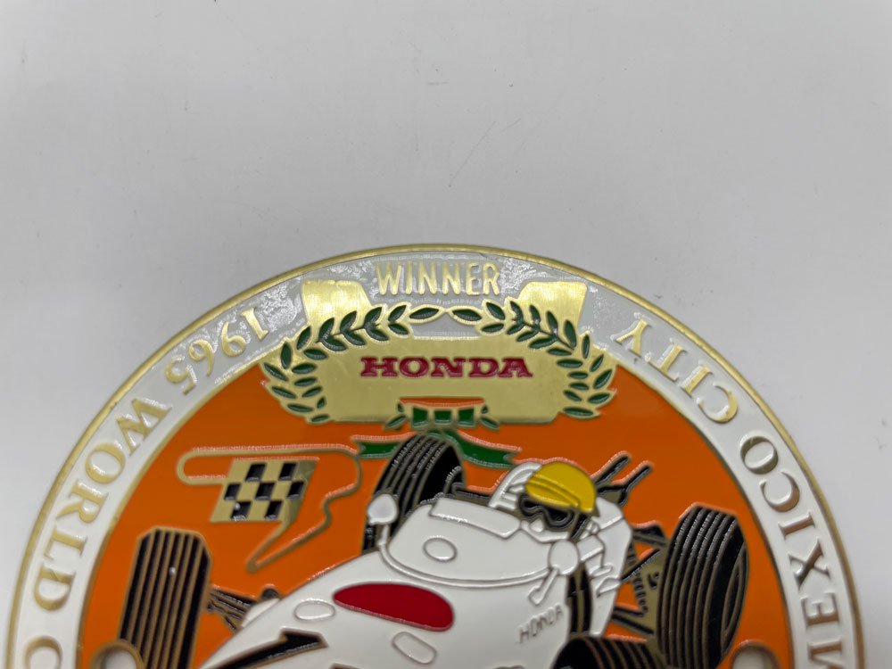 ホンダ HONDA 1965 F1 メキシコグランプリ 優勝記念 カーバッジ グリルバッジ ビンテージ 非売品 希少 ♪