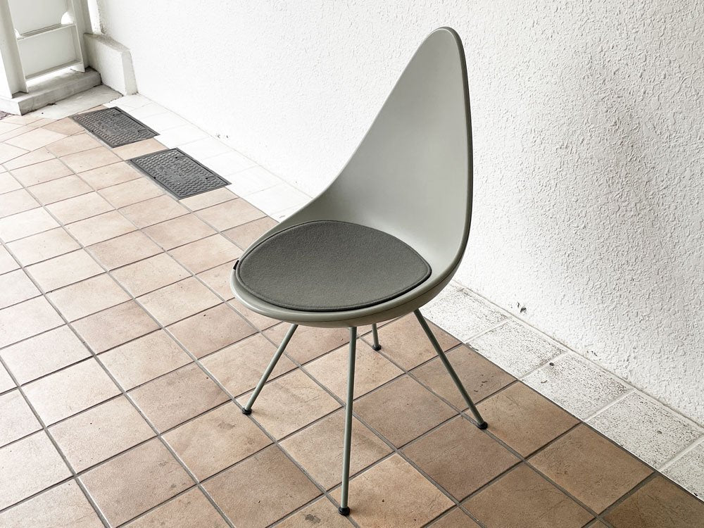 フリッツハンセン Fritz Hansen ドロップチェア アルネ・ヤコブセン オリーブグリーン 専用シートパッド付き 北欧 デンマーク ◇