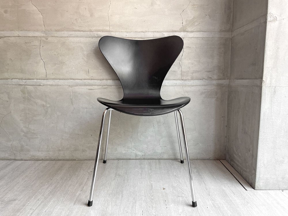 フリッツハンセン Fritz Hansen セブンチェア ダイニングチェア スタッキングチェア ラッカー仕上げ ブラック アルネ・ヤコブセン デンマーク 北欧 B ♪