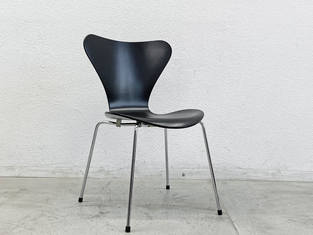 フリッツハンセン Fritz Hansen セブンチェア ダイニングチェア ブラック ラッカー再塗装 アルネ・ヤコブセン デンマーク スタッキングチェア C 〓