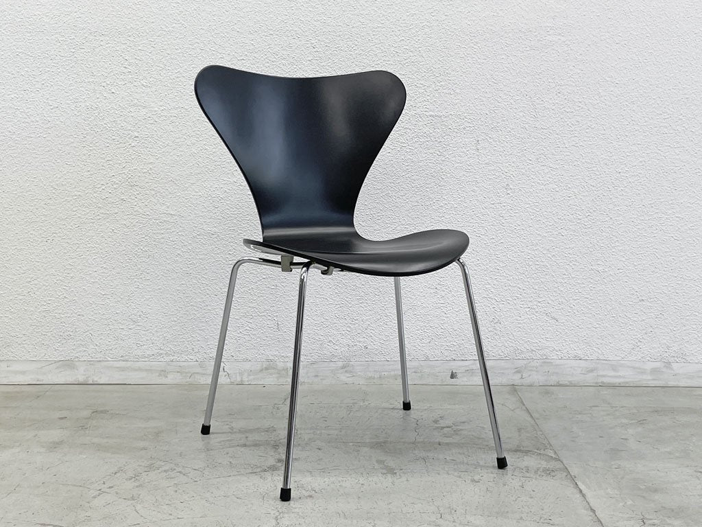 フリッツハンセン Fritz Hansen セブンチェア ダイニングチェア ブラック ラッカー再塗装 アルネ・ヤコブセン デンマーク スタッキングチェア A 〓