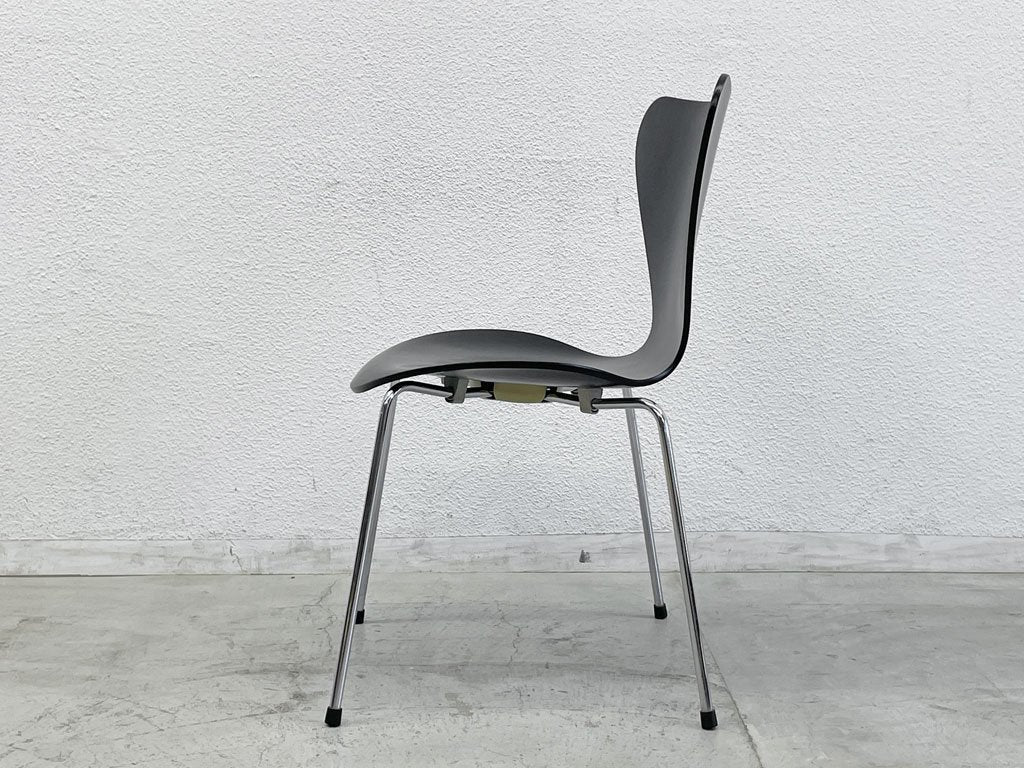 フリッツハンセン Fritz Hansen セブンチェア ダイニングチェア ブラック ラッカー再塗装 アルネ・ヤコブセン デンマーク スタッキングチェア A 〓