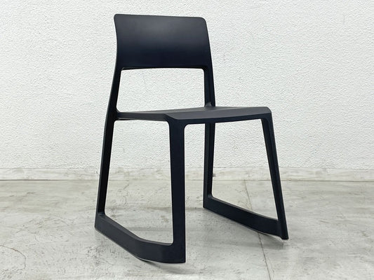 ヴィトラ Vitra ティプトン Tip Ton スタッキングチェア ブラック デスクチェア チルト機能 定価約42,900円〓