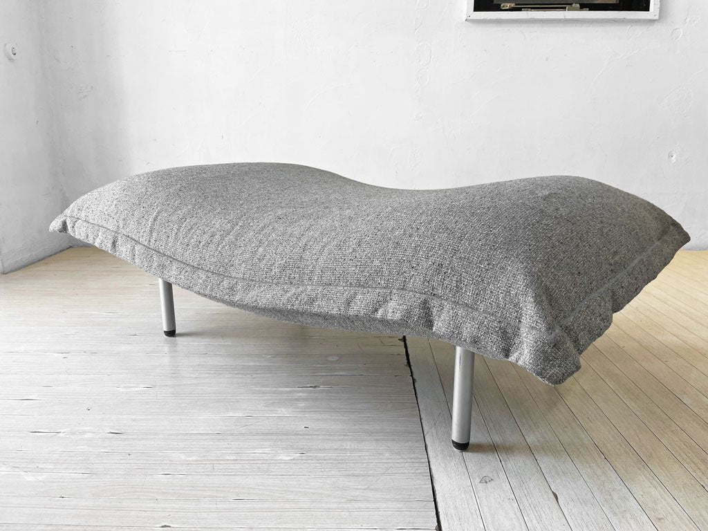 リーンロゼ ligne roset カラン1 CALIN1 パフ オットマン パスカル・ムールグ スチールレッグ カバーリング グレー系ミックスファブリック 廃番生地★