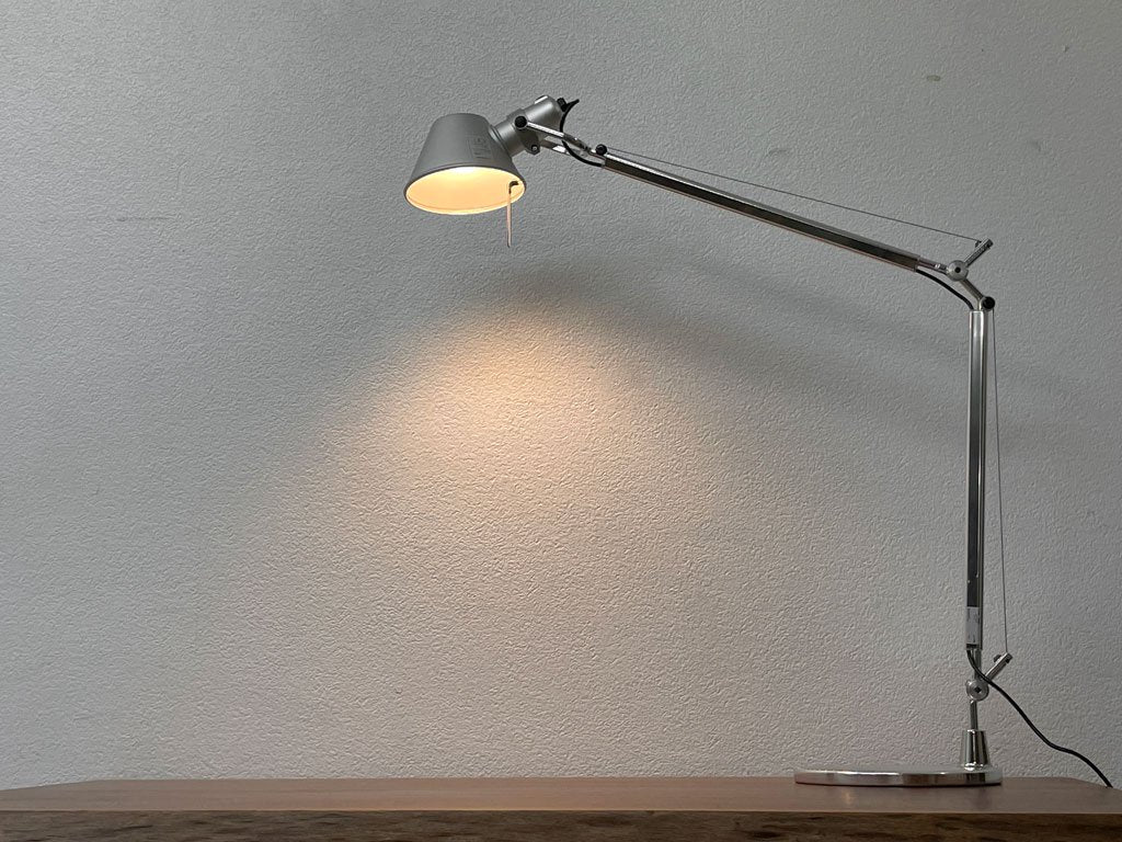 アルテミデ Artemide トロメオ TOLOMEO タボロ TAVOLO LED デスクライト シルバー ミケーレ・デ・ルッキ Michele De Lucchi ヤマギワ取扱  ●