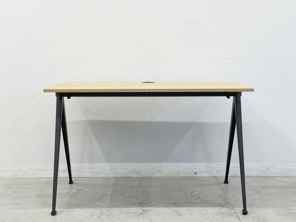 ヘイ HAY ピラミッドデスク PYRAMID Desk オーク材 ピラミッドテーブル復刻シリーズ コンパスレッグ オランダ工業デザイン 美品 〓