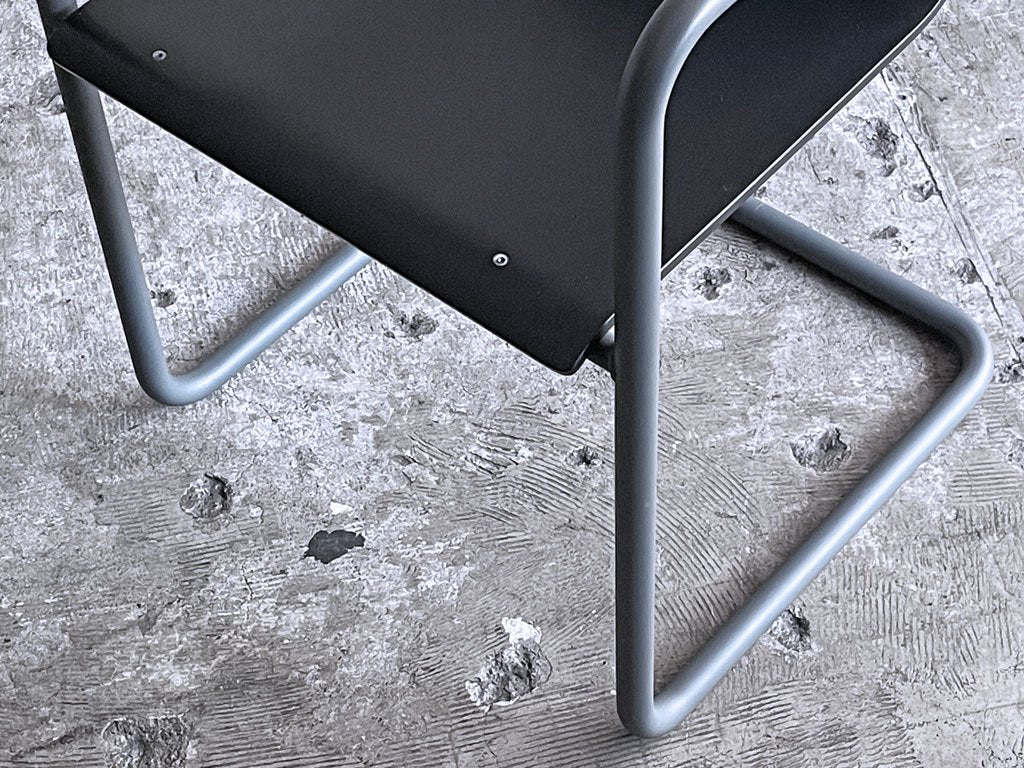 無印良品 MUJI × トーネット THONET スチールパイプチェア アームチェア ダークグレー バウハウス デザイン B ■