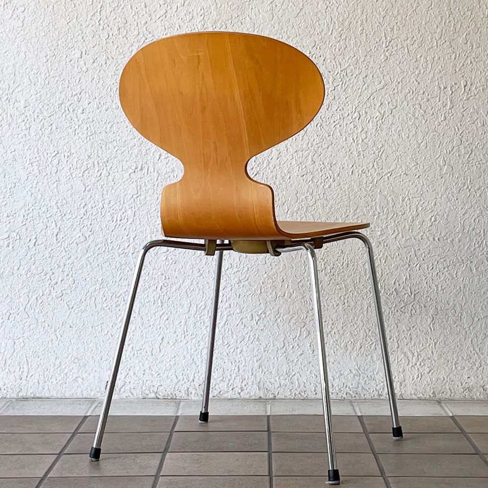 フリッツハンセン Fritz Hansen 3101 アリンコチェア アントチェア 4本脚 ナチュラルビーチ ラッカー仕上げ フェルトグライズ アルネ・ヤコブセン A ◇