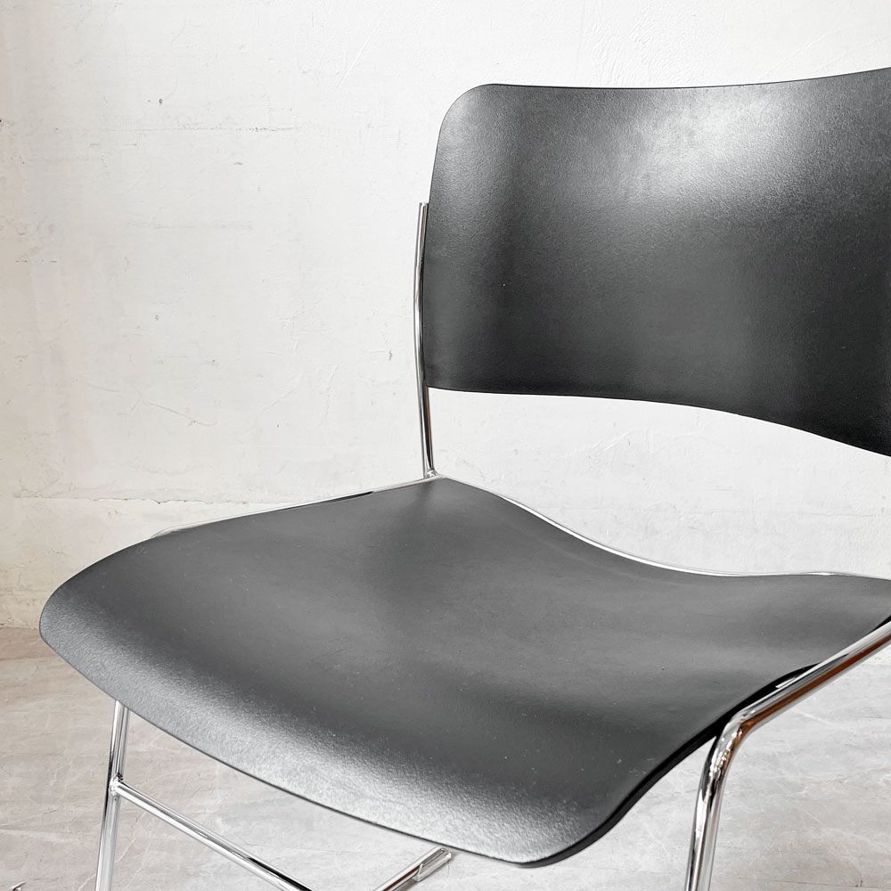 ハウ HOWE 40/4 サイドチェア SIDE CHAIR スタッキングチェア デビッド・ローランド David Rowland モダンデザイン A ★