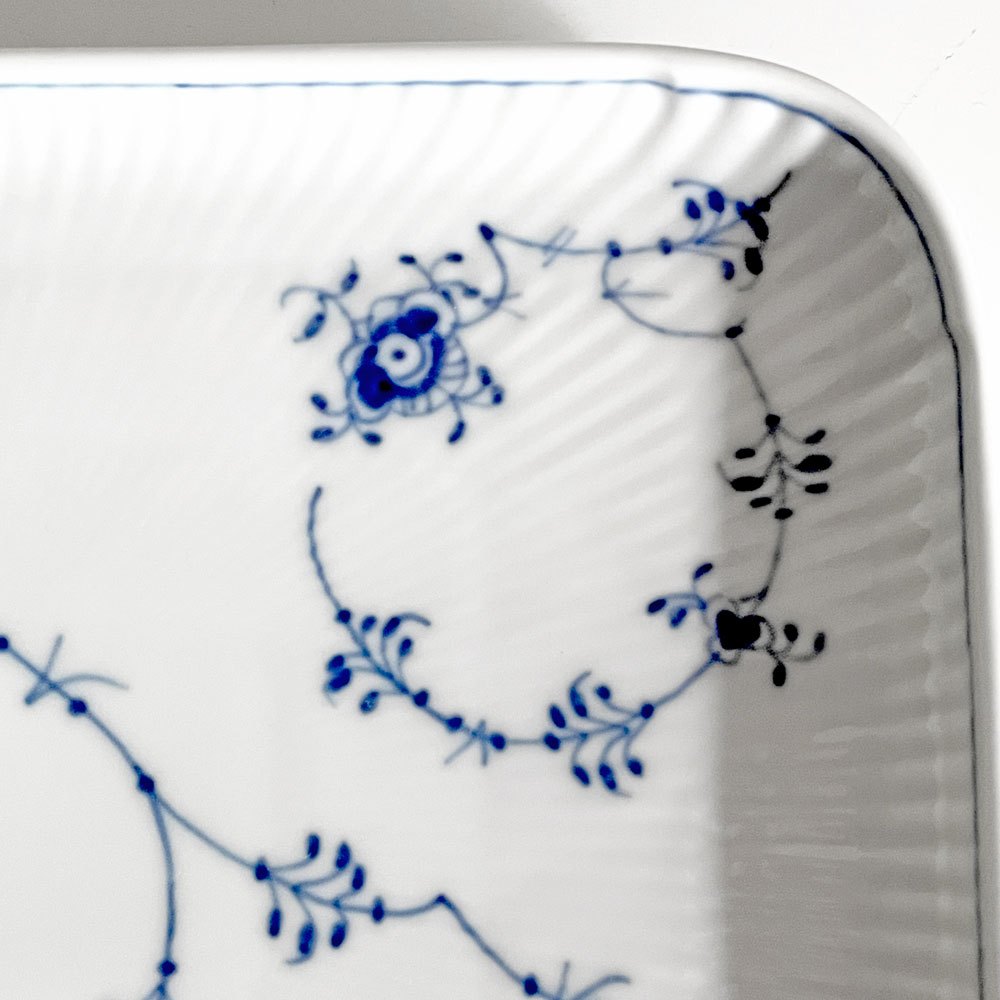 ロイヤルコペンハーゲン ROYAL COPENHAGEN ブルーフルーテッド Blue Fluted ジャパニーズ Japanese スクエアプレート 平皿 角皿 w22cm デンマーク製 北欧 廃番 B ■