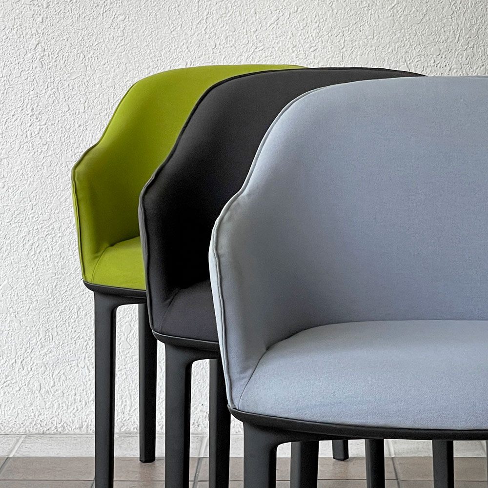 ヴィトラ Vitra ソフトシェル SOFTSHELL アームチェア 4レッグベース ロナン＆エルワン・ブルレック ダークグレー 定価111,100円 ◇