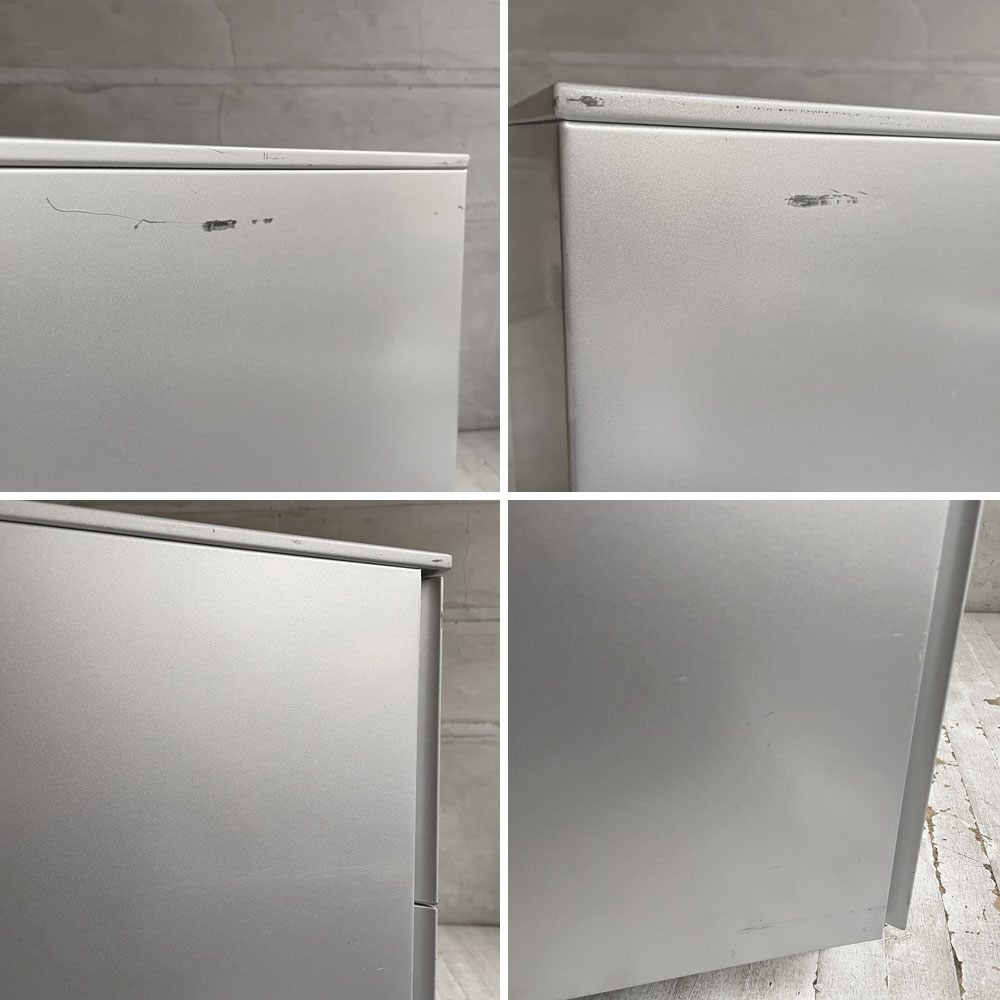 カッシーナ Cassina ixc. AFドロワー AF DRAWER デスクキャビネット ワゴン 鍵付き トレー付属 キャスターロック機能付き イタリア ミニマルデザイン B ♪