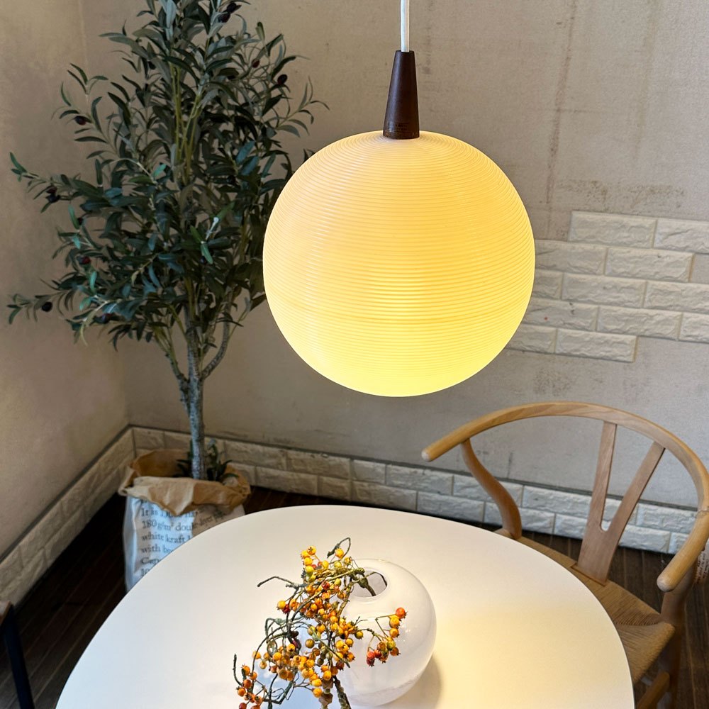 ジャパンビンテージ Japan Vintage ペンダントライト ボールシェード 球体 プラスチックシェード 北欧スタイル ◎