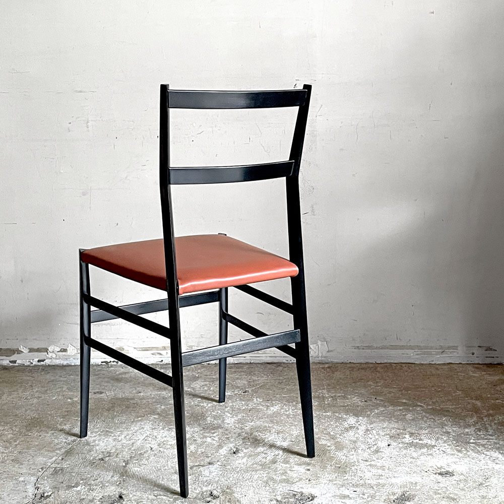 カッシーナ Cassina 699 スーパーレジェーラ SUPERLEGGERA チェア ダイニングチェア ブラックカラー アッシュ材 レザーシート ジオ・ポンティ ■