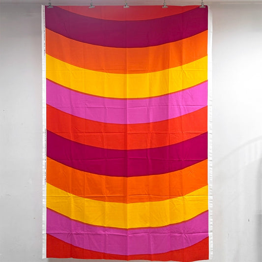 マリメッコ marimekko サテンカーリ SATEENKAARI 生地 216cm ファブリック マイヤ・イソラ ●