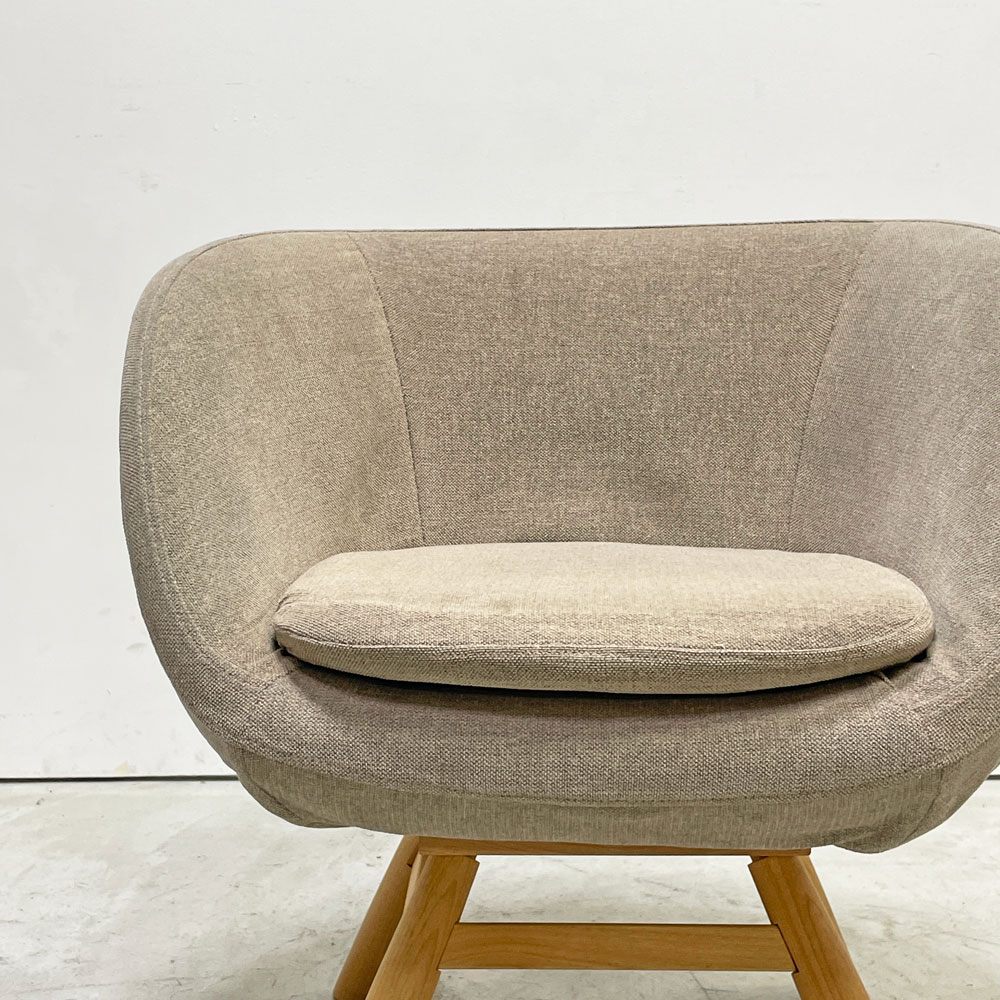 モモナチュラル Momo Natural モールドラウンドチェア MOLD ROUND M-ROUND CHAIR SO ダイニングチェア アルダー材 カバーリング 回転式 定価￥45,000- A ●