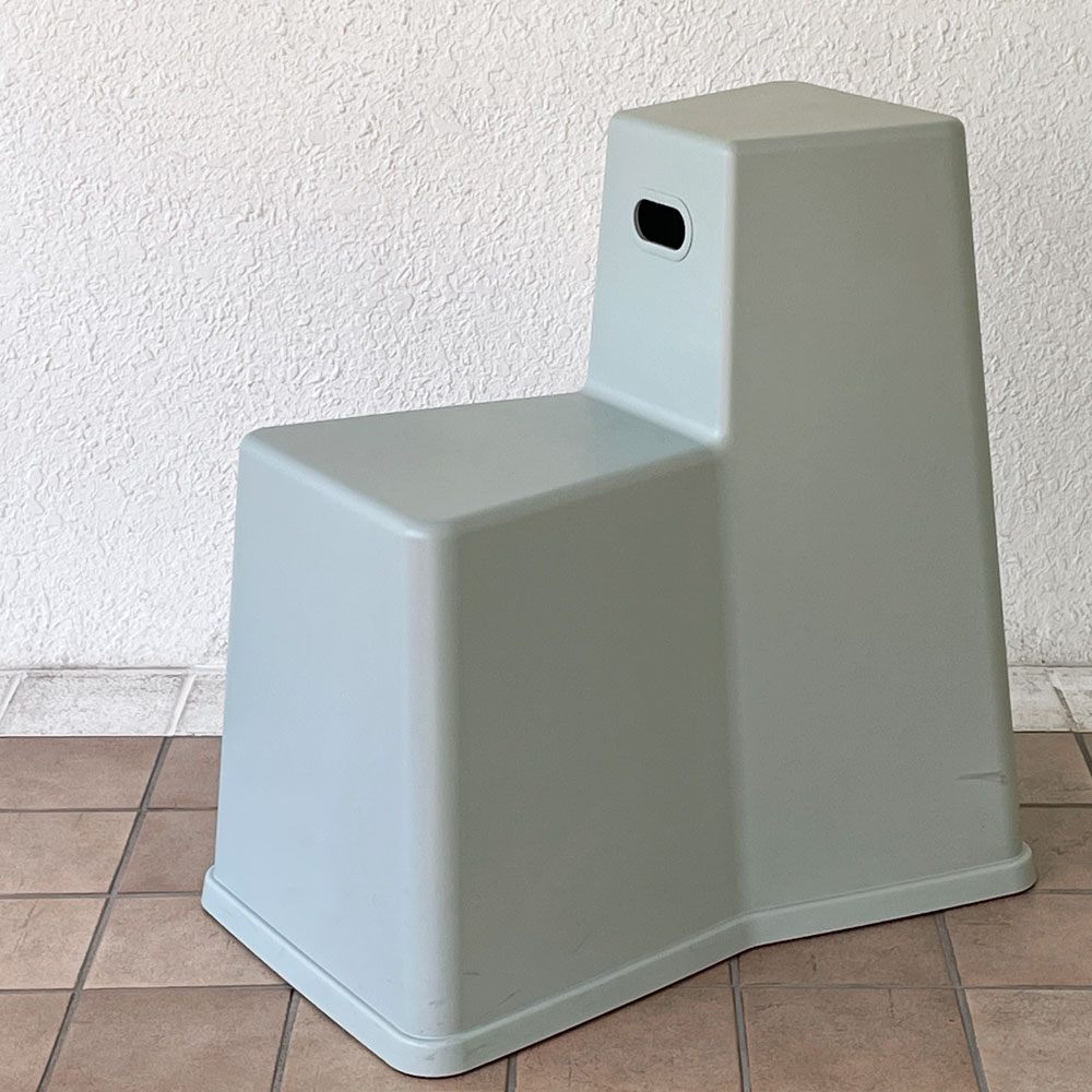 ヴィトラ vitra スツール ツール STOOL TOOL コンスタンチン・グルチッチ スタッキング ライトグレー スイス 定価48,400円 ◇