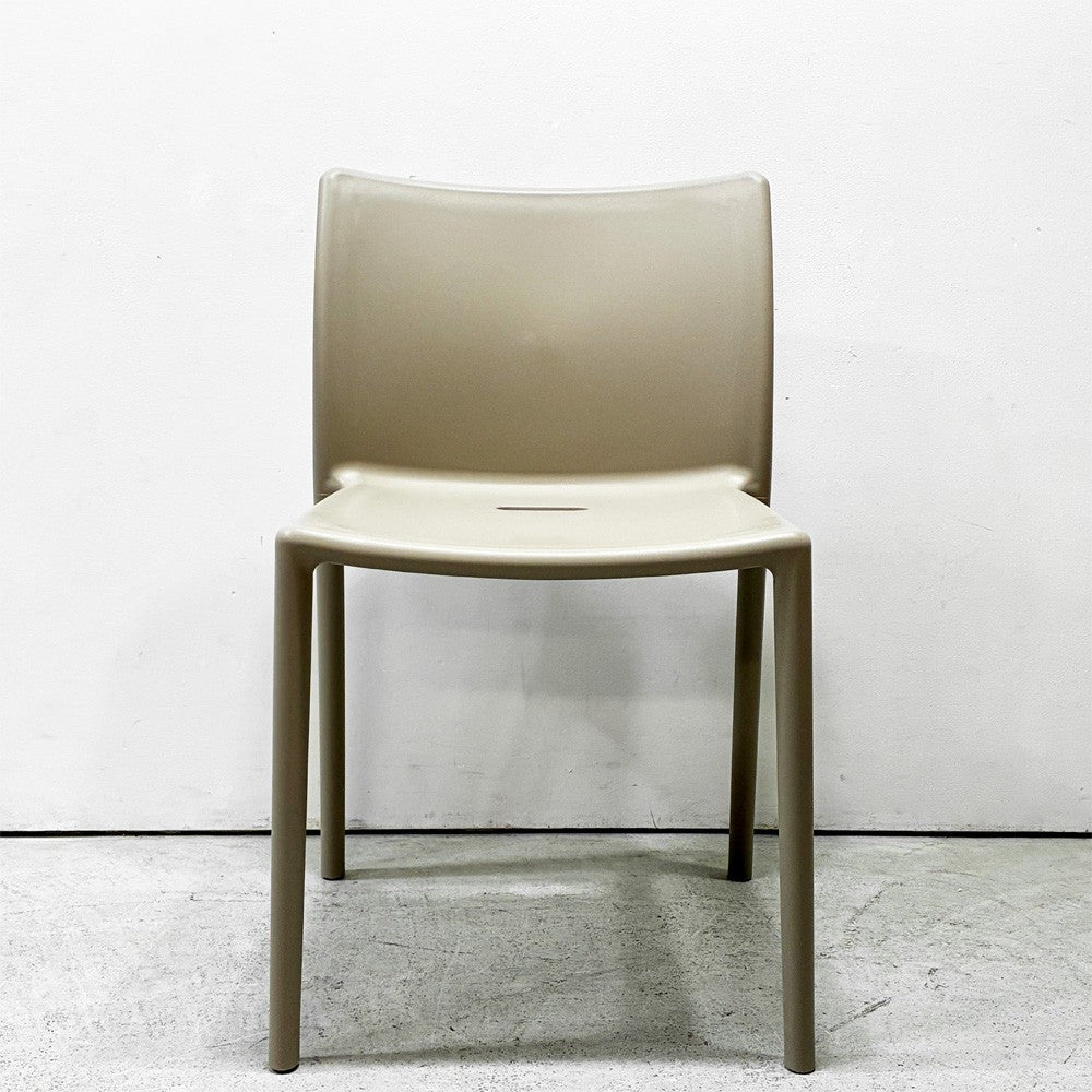 マジス MAGIS エアチェア AIR CHAIR スタッキングチェア ダイニングチェア ベージュ ジャスパー・モリソン 新品未使用品 美品 A ●