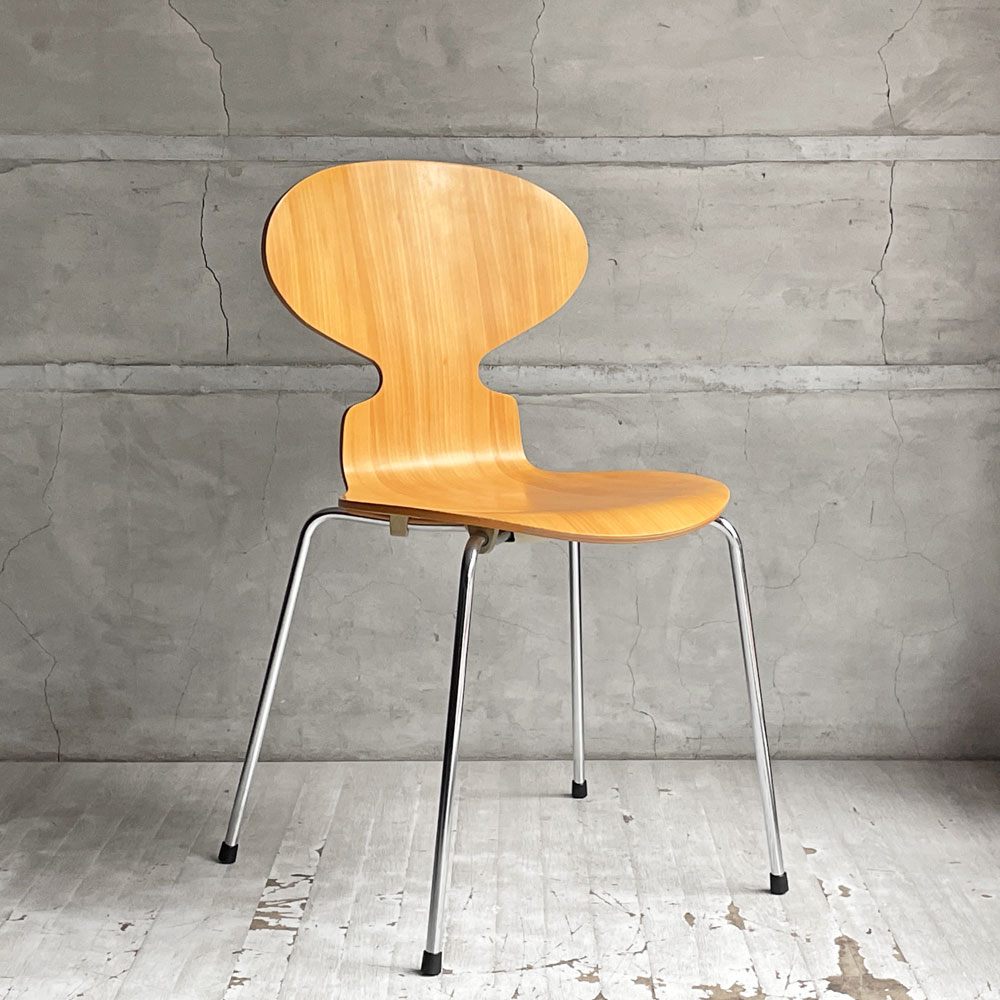 フリッツハンセン Fritz Hansen 3101 アントチェア 4本脚 ナチュラルビーチ材 ラッカー仕上げ アルネ・ヤコブセン 北欧家具 A ♪