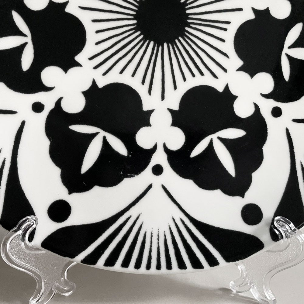 ツェツェアソシエ Tse＆Tse associees お腹ペコペコのお皿たち  les affamés ナヴォイ 大皿プレート ウズベキスタン模様 ブラック フランス パリ 廃番 ♪