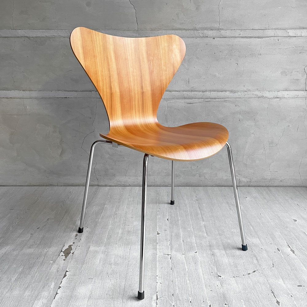 フリッツハンセン Fritz Hansen セブンチェア Seven Chair ダイニングチェア アルネヤコブセン Arne Jacobsen ナチュラルチェリー 北欧家具 D ♪