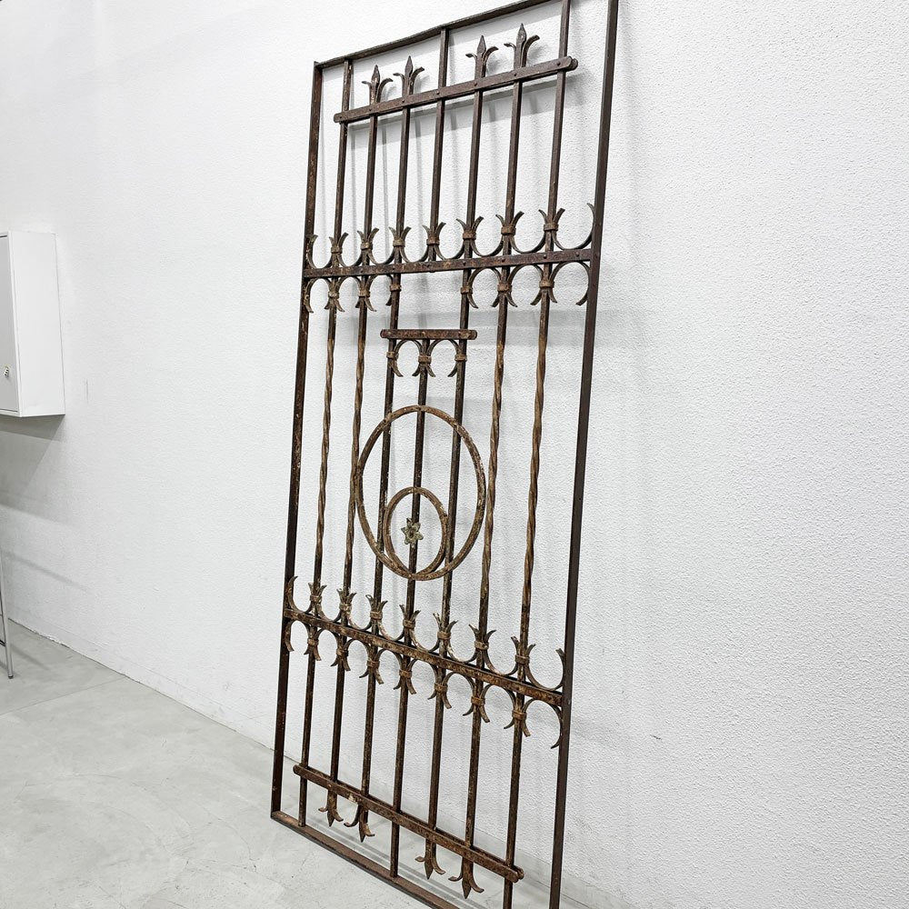 ヨーロピアンビンテージ European Vintage アイアンフェンス ガーデンフェンス 柵 ドア 鉄扉 建具 シャビーシック 店舗什器 〓
