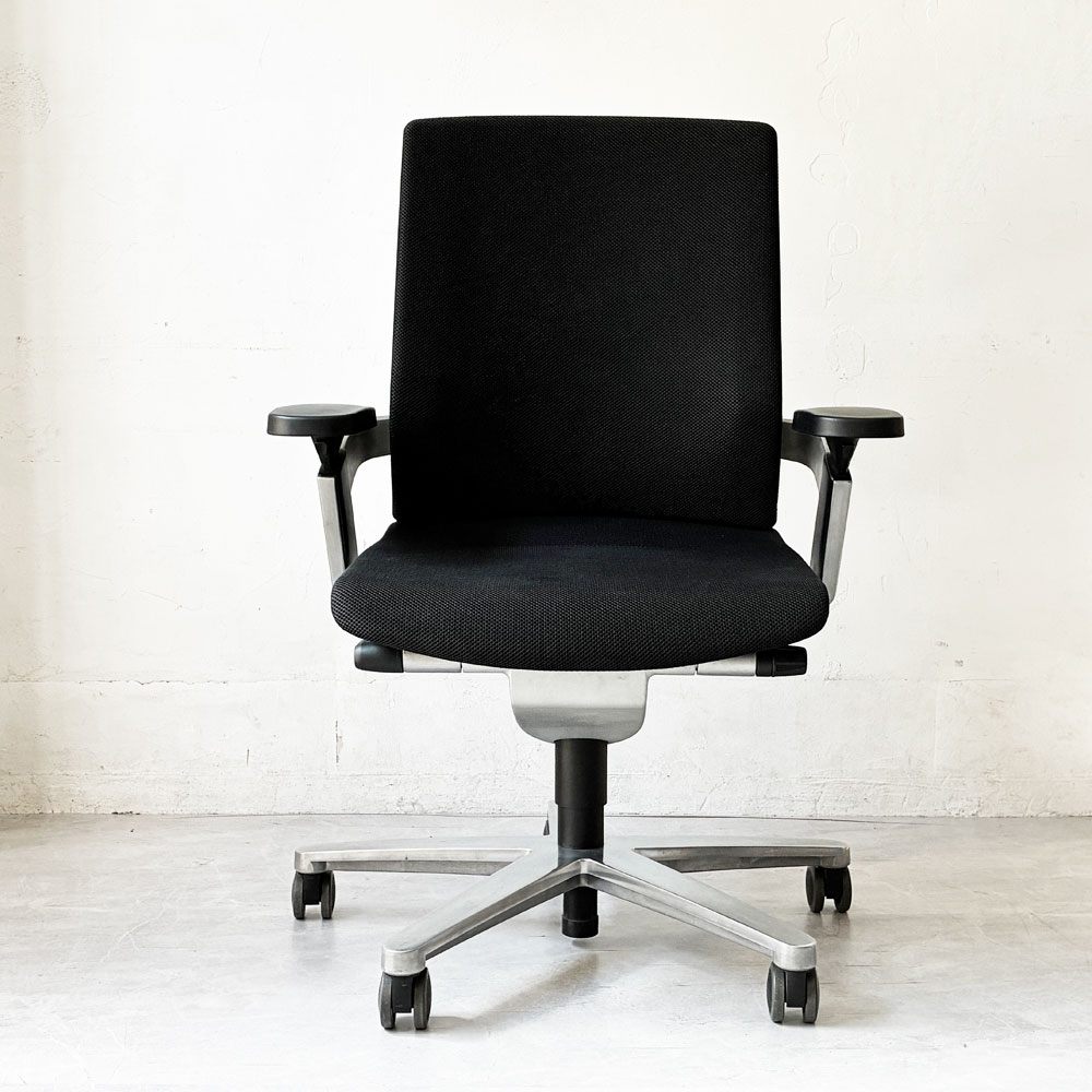 ウィルクハーン Wilkhahn オンチェア ON Chair デスクチェア ミドルバック キャスターチェア アーム可動 座面昇降 ドイツ グッドデザイン賞 ★