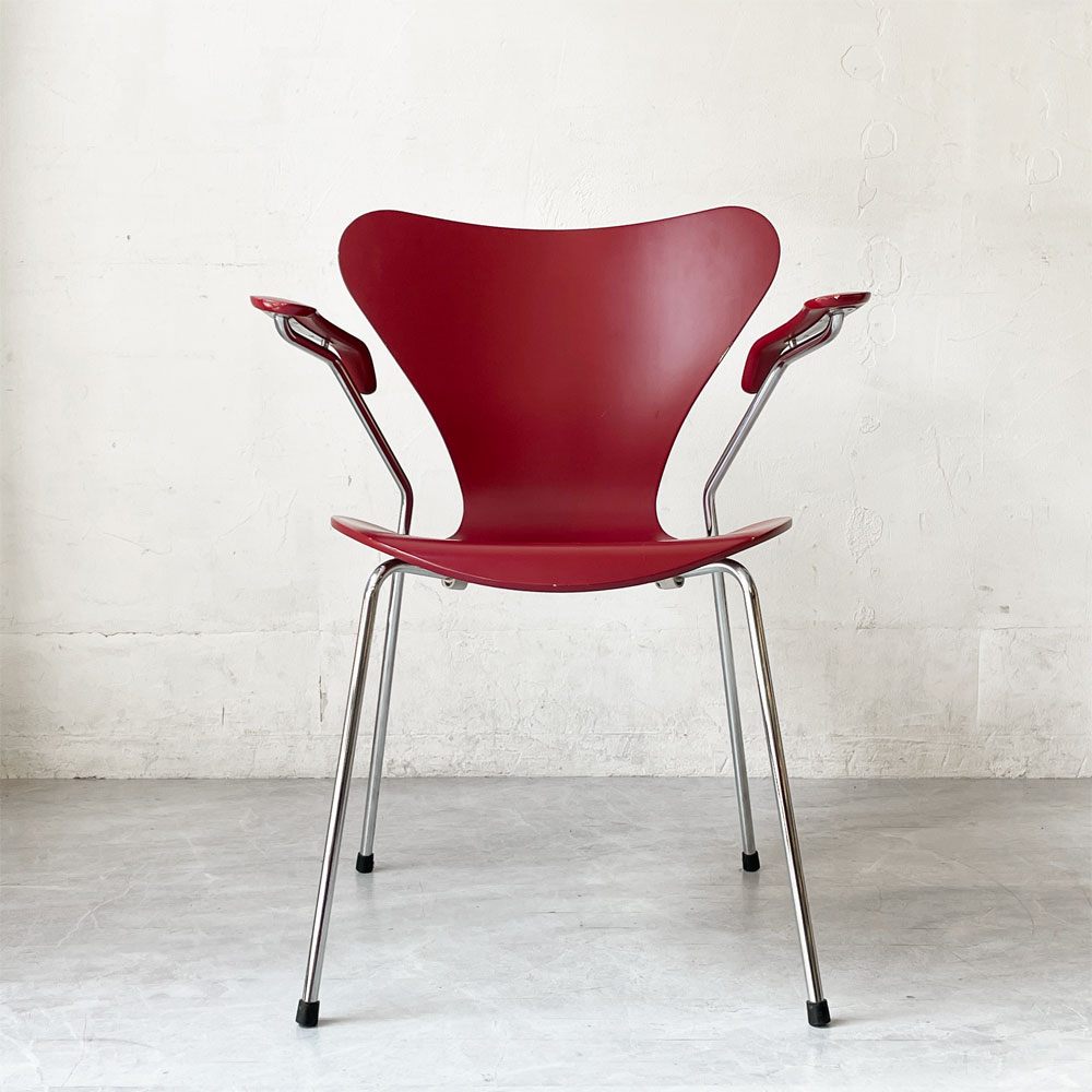 フリッツハンセン Fritz Hansen 3207 セブンチェア アームチェア ラッカー ベネチアンレッド アルネ ヤコブセン 北欧家具 ★