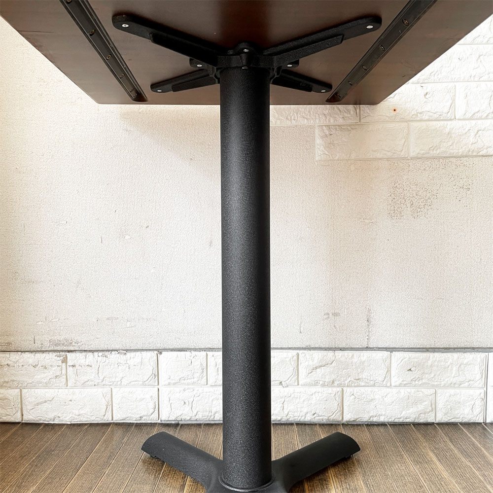 イデア IDEA カフェテーブル ブナ材天板 ウォールナット色 NA 60×60cm Original + 鉄脚 311A BK 合計定価￥23,700- ◎