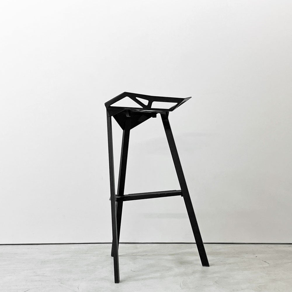 マジス MAGIS スツールワン STOOL_ONE カウンターチェア スタッキングチェア ブラック コンスタンチン・グルチッチ イタリア A ●