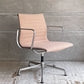 ハーマンミラー Herman Miller イームズアルミナムグループ マネジメントチェア デスクチェア マハラム生地 ペールピンク アルミバフベース 5本脚 固定脚 昇降無し イームズ ♪
