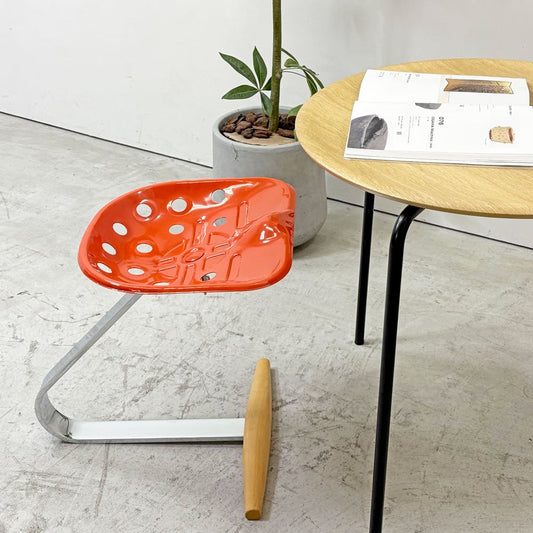 ザノッタ Zanotta メッザドロ スツール Mezzadro Stool アキッレ＆ピエル・ジャコモ・カスティリオーニ イタリア モダンデザイン ●