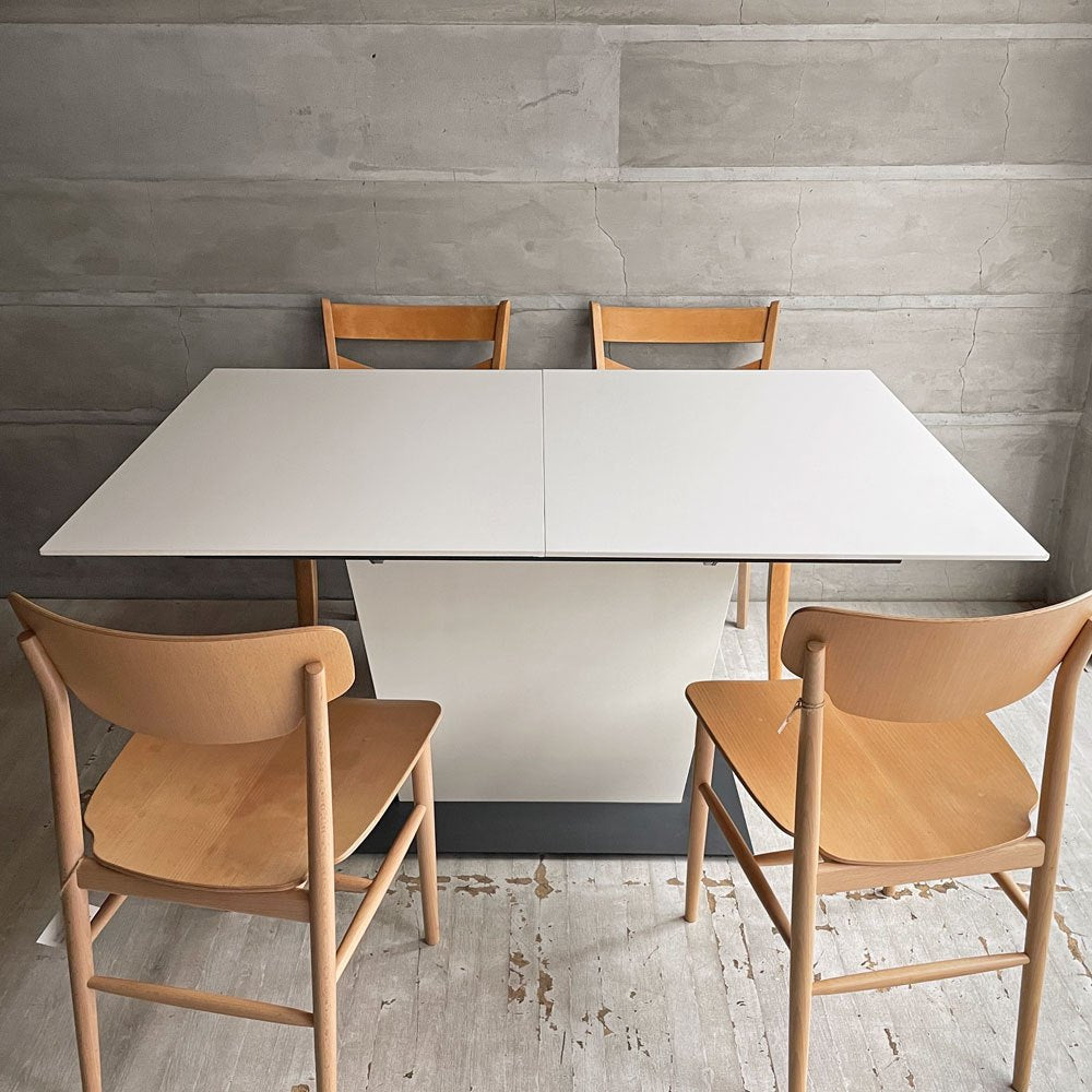 ボーコンセプト BoConcept ミラノ MILANO エクステンション ダイニングテーブル 伸長式 ホワイト ラッカー塗装 モートン・ゲオーセン モダンデザイン ♪