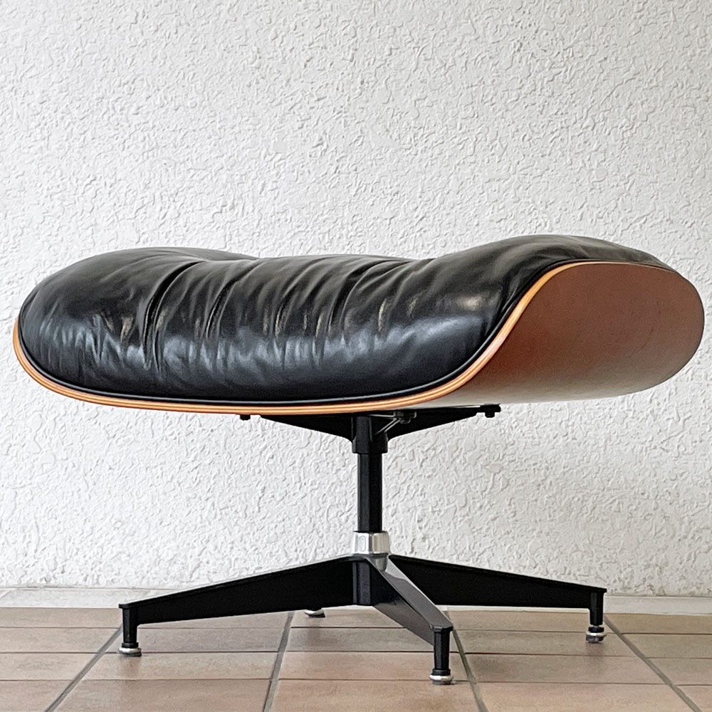 ハーマンミラー Herman Miller イームズラウンジチェア オットマンのみ ブラックレザー ウォールナット C&R イームズ ミッドセンチュリーモダン ◇