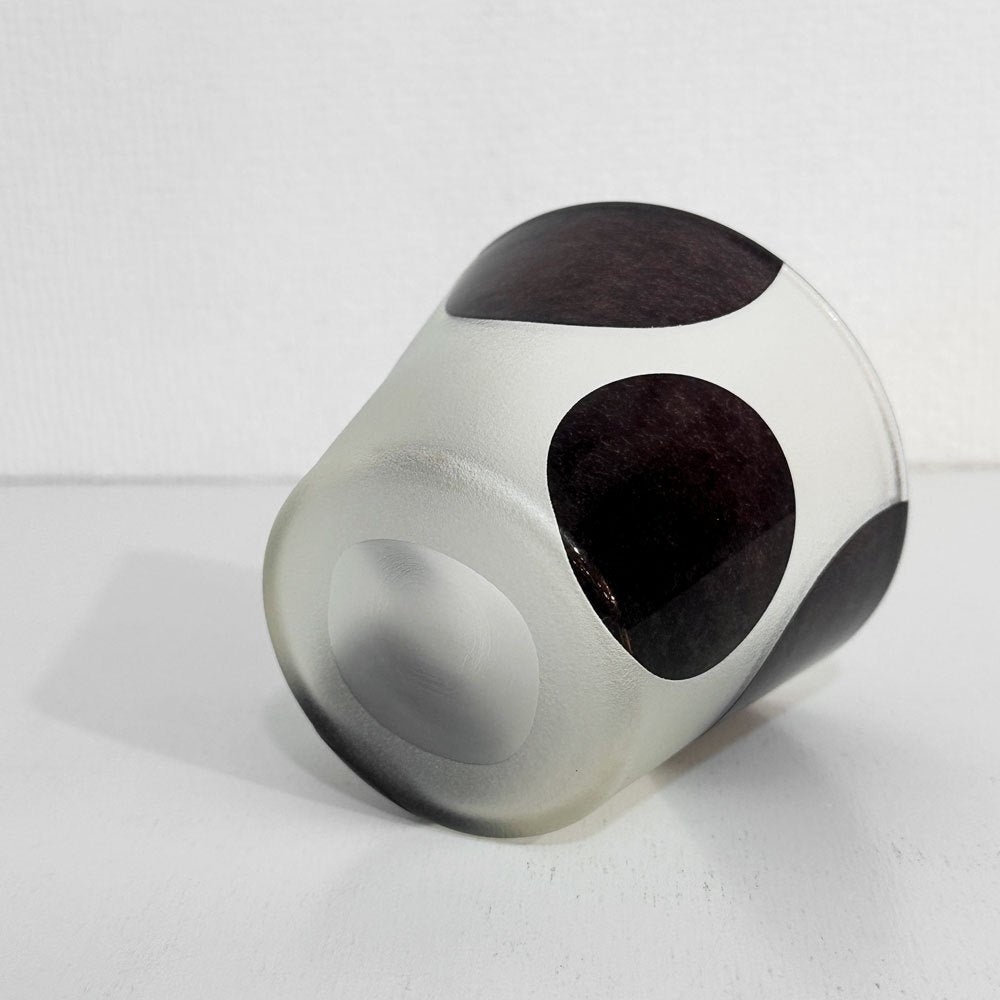 辻和美 Kazumi Tsuji めんちょこ デカマル ガラスカップ Φ9×7cm ファクトリーズーマー factory zoomer 現代作家 ◎