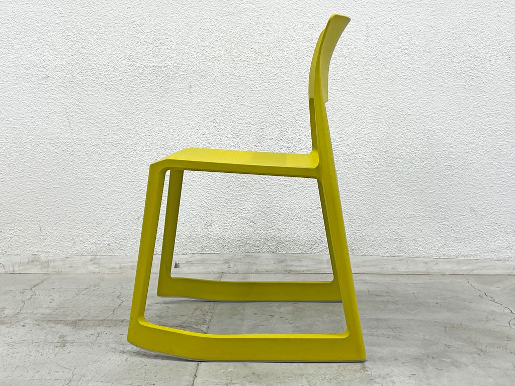 ヴィトラ Vitra ティプトン Tip Ton スタッキングチェア マスタード デスクチェア チルト機能 定価約42,900円〓