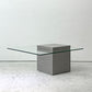 モーダエンカーサ moda en casa フライングテーブル FLYING TABLE コンクリートベース ガラス ローテーブル 定価 ￥74,800- ●