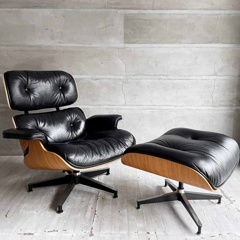 ハーマンミラー Herman Miller イームズラウンジチェア＆オットマン ブラックレザー ウォールナット C&Rイームズ ミッドセンチュリー♪
