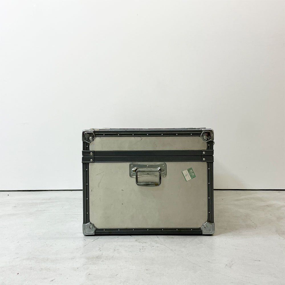 ビンテージ ジュラルミンケース アルミ製 トランク ローテーブル インダストリアルデザイン 工業系 店舗什器 B ●