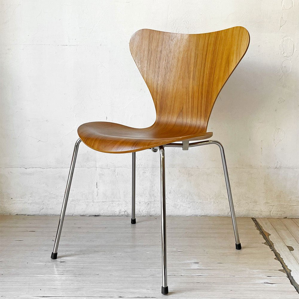 フリッツハンセン Fritz Hansen セブンチェア Seven Chair ダイニングチェア アルネヤコブセン Arne Jacobsen ウォールナット材 北欧家具 A ★