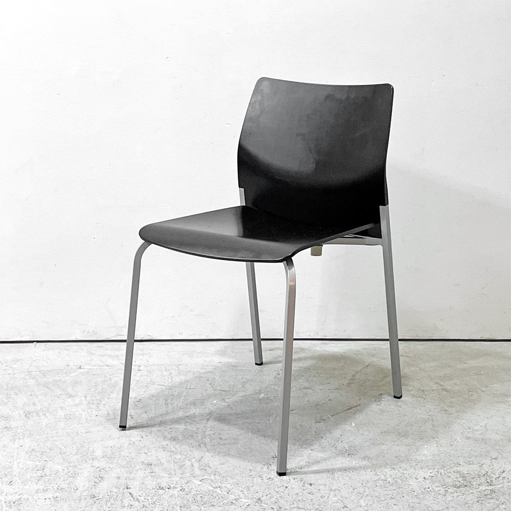 カッシーナイクスシー Cassina ixc. ロビン ROBIN スタッキングチェア ダイニングチェア プライウッド ブラック モダンデザイン 廃番 B ●