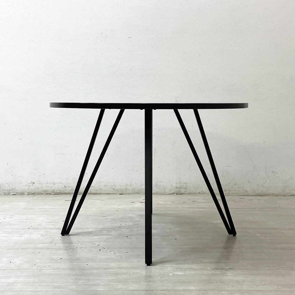 かなでもの KANADEMONO ザ・カフェテーブル THE CAFE TABLE トライアングル 4pin ラウンド Φ100cm ラバーウッド × スチール ブラック ●
