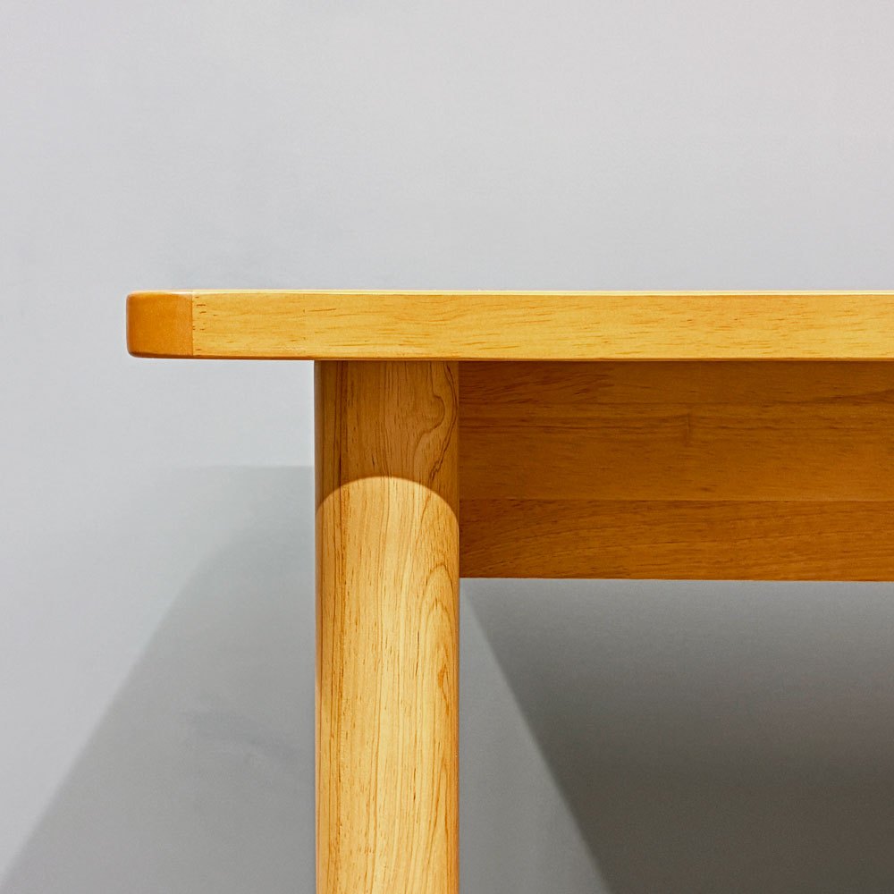 無印良品 MUJI 木製テーブル ダイニングテーブル ラバーウッド材 120×70cm ナチュラルデザイン 参考定価￥39,900- ◎