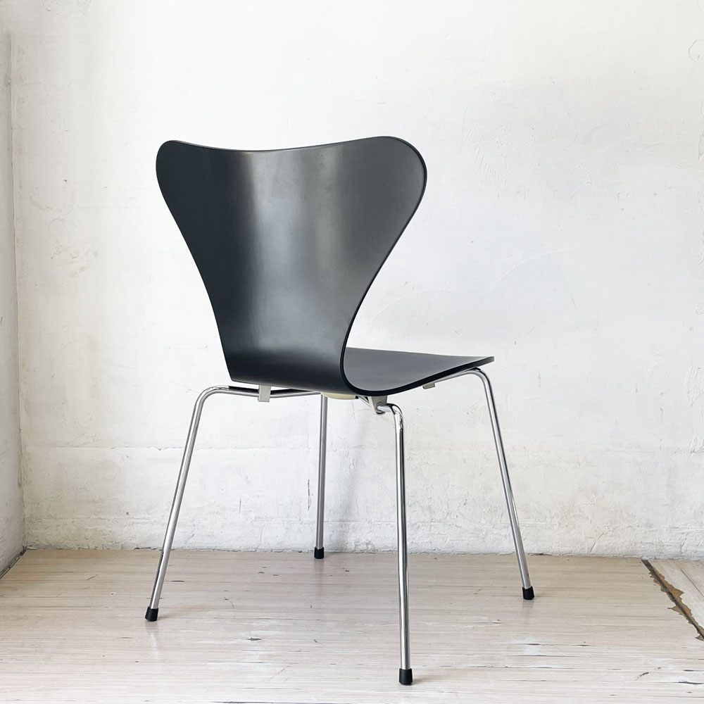 フリッツハンセン Fritz Hansen セブンチェア ダイニングチェア ブラック ラッカー再塗装 アルネ・ヤコブセン デンマーク スタッキングチェア 北欧家具 ★