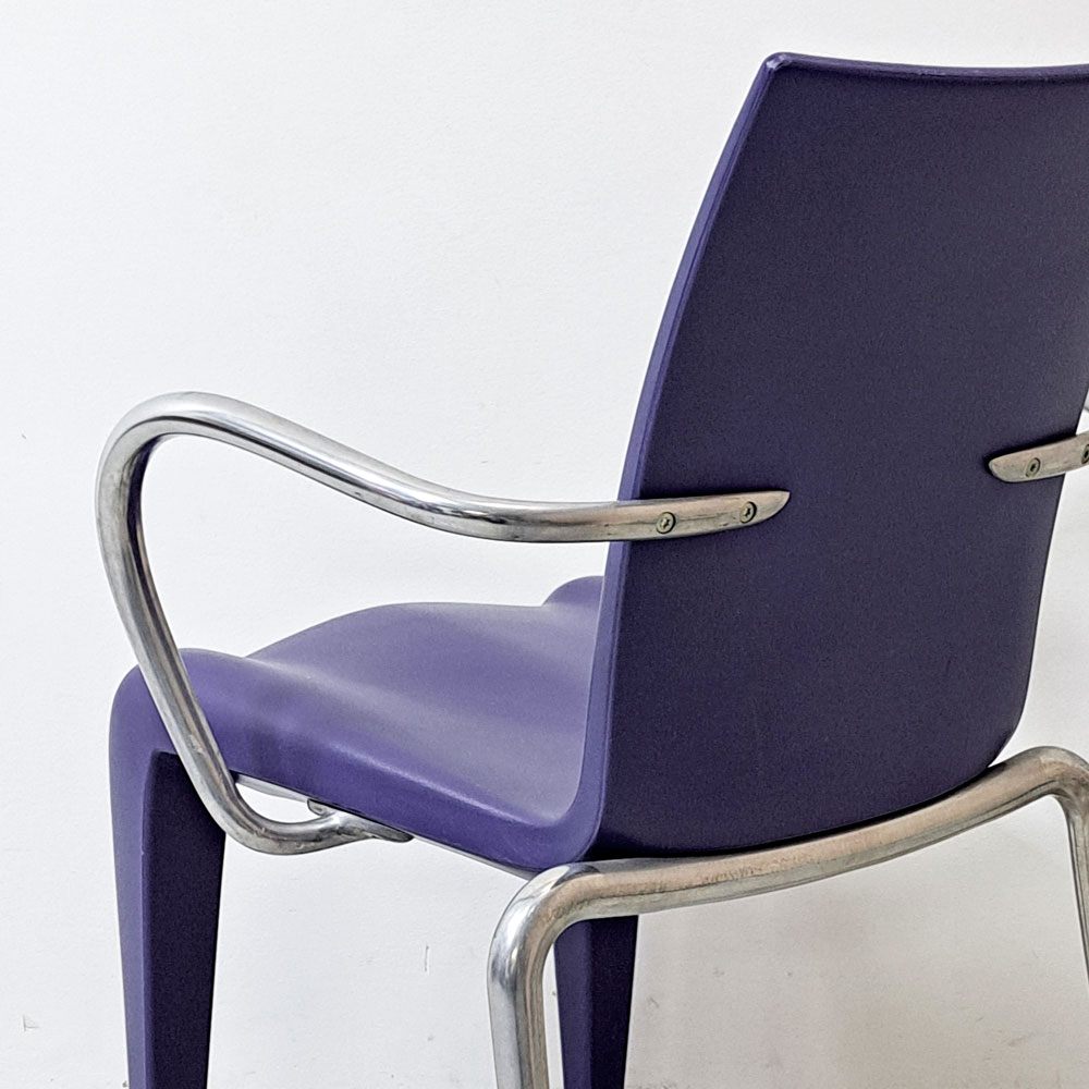 ヴィトラ Vitra ルイ20 Louis 20 スタッキングチェア ダイニングチェア アーム付 パープル フィリップスタルク Philippe Starck モダン ミニマル ミッドセンチュリー ●