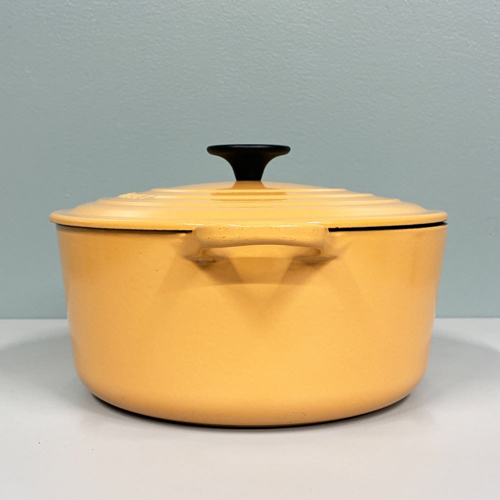 ルクルーゼ LE CREUSET ココットロンド 両手鍋 ネクター 24cm 鋳物 ホーロー フランス 4.2L 4～6人分 定価¥ 52,800- ◎