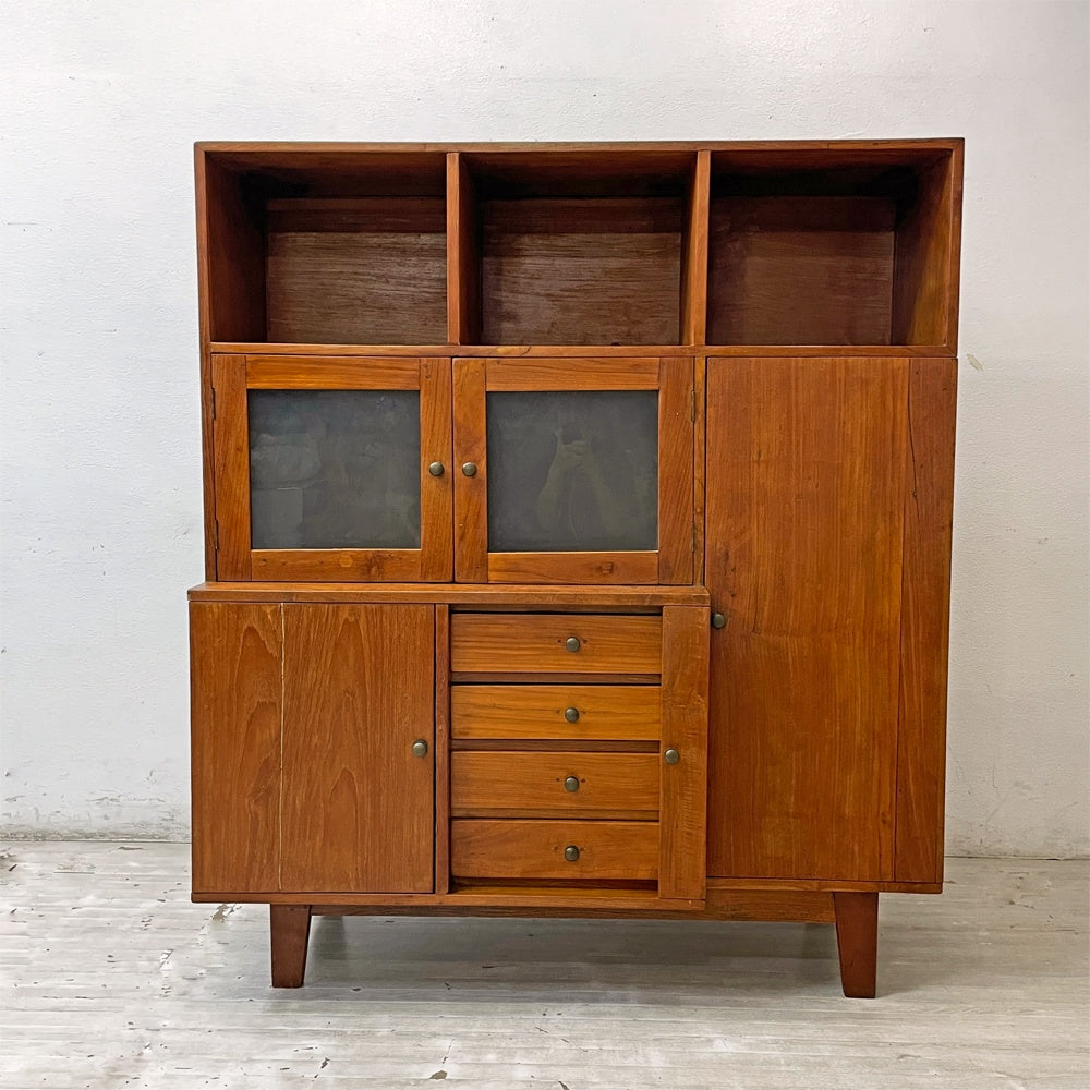 アジアン チーク無垢材 キャビネット ガラス扉 引き出し4杯 飾り棚 本棚 立ち脚家具 ●