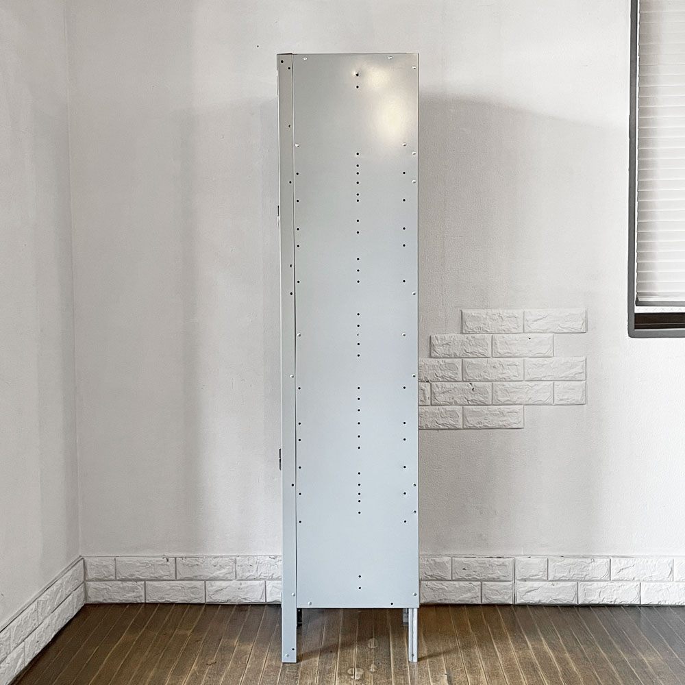 リオン LYON 2段スチールロッカー 2-TIER LOCKER ダイヤカット RECESSED HANDLE グレー インダストリアル パシフィックファニチャーサービス取扱 ◎