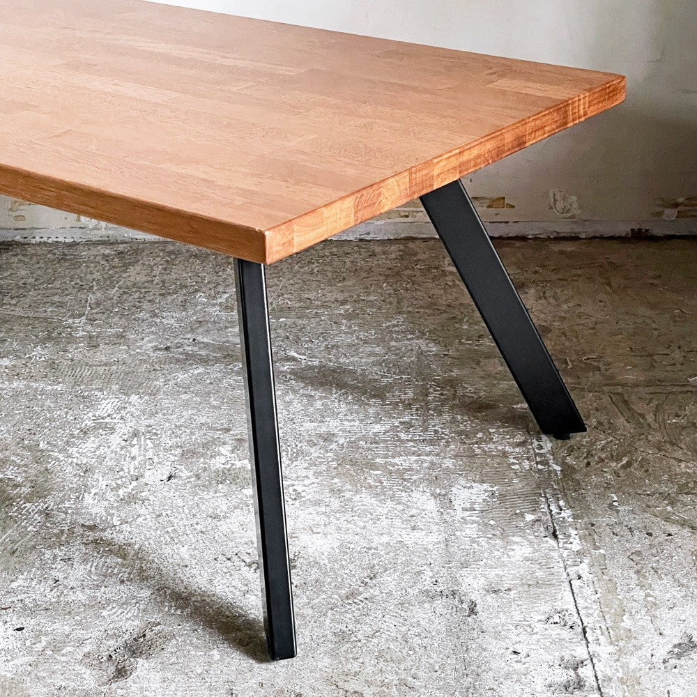 かなでもの KANADEMONO THE LOW TABLE ラバーウッド ブラウン × Black Steel LowTube 幅90cm ■